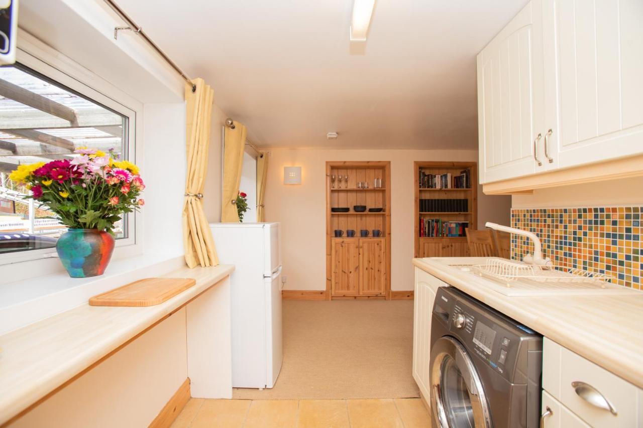 Aftonbank Self Catering Apartment, Pitlochry Exterior photo